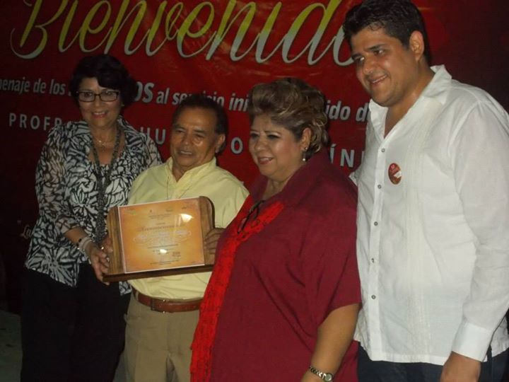 Festejo por los 50 Años ininterrumpidos al Servicio de la Educación